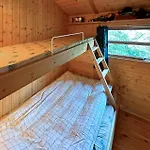 Vakantiehuis 3 Bedroom Cozy In