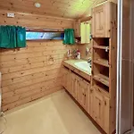 Vakantiehuis 3 Bedroom Cozy In Tjorhom