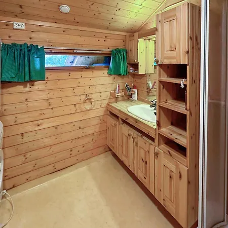 בית נופש 3 Bedroom Cozy In Tjorhom